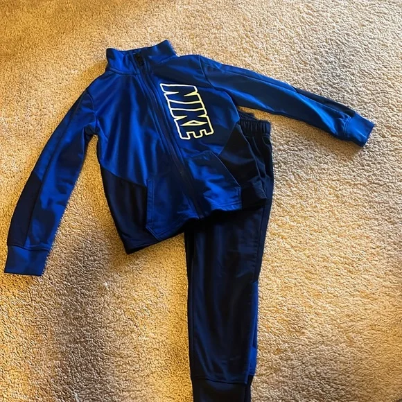 Little Boy Nike Suits.Size 4